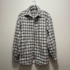 Stylish Black and White Houndstooth Women's Top